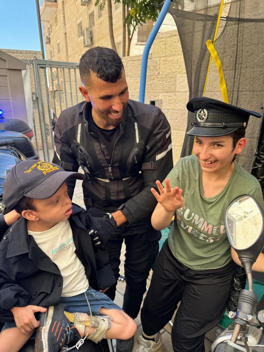 القدس : شرطة البلدية حوّلوا مركز 